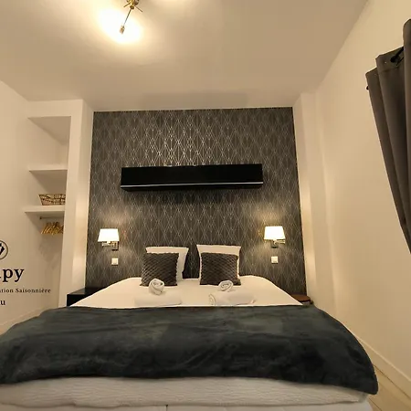 Vintage Spacieux Centre Apartment *