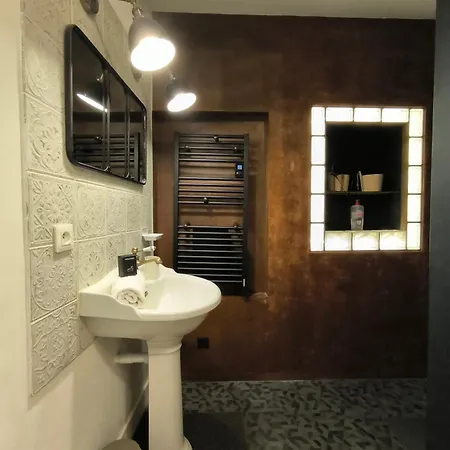 Vintage Spacieux Centre *